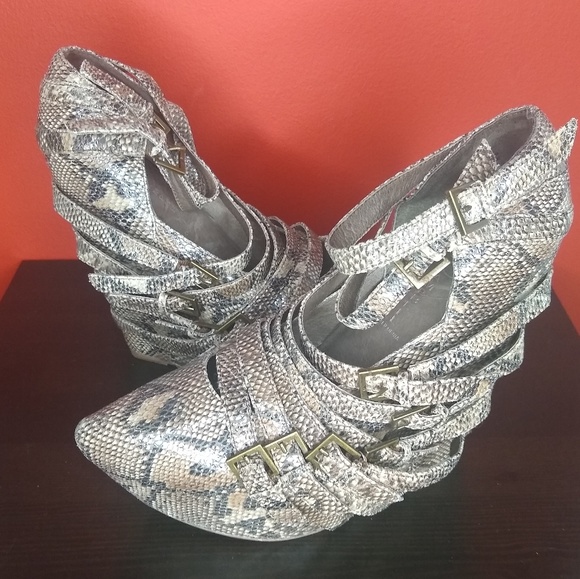 Jeffrey Campbell Shoes - Jeffrey Campbell Snakeskin Strappy Heels